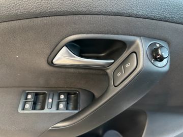 Volkswagen Polo V Comfortline *TÜV 0827*Sitzheiz.*Klima*