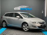 Opel Astra J Sports Tourer*ALU*AUTOMATIK8xFACH - Opel Astra aus 2012