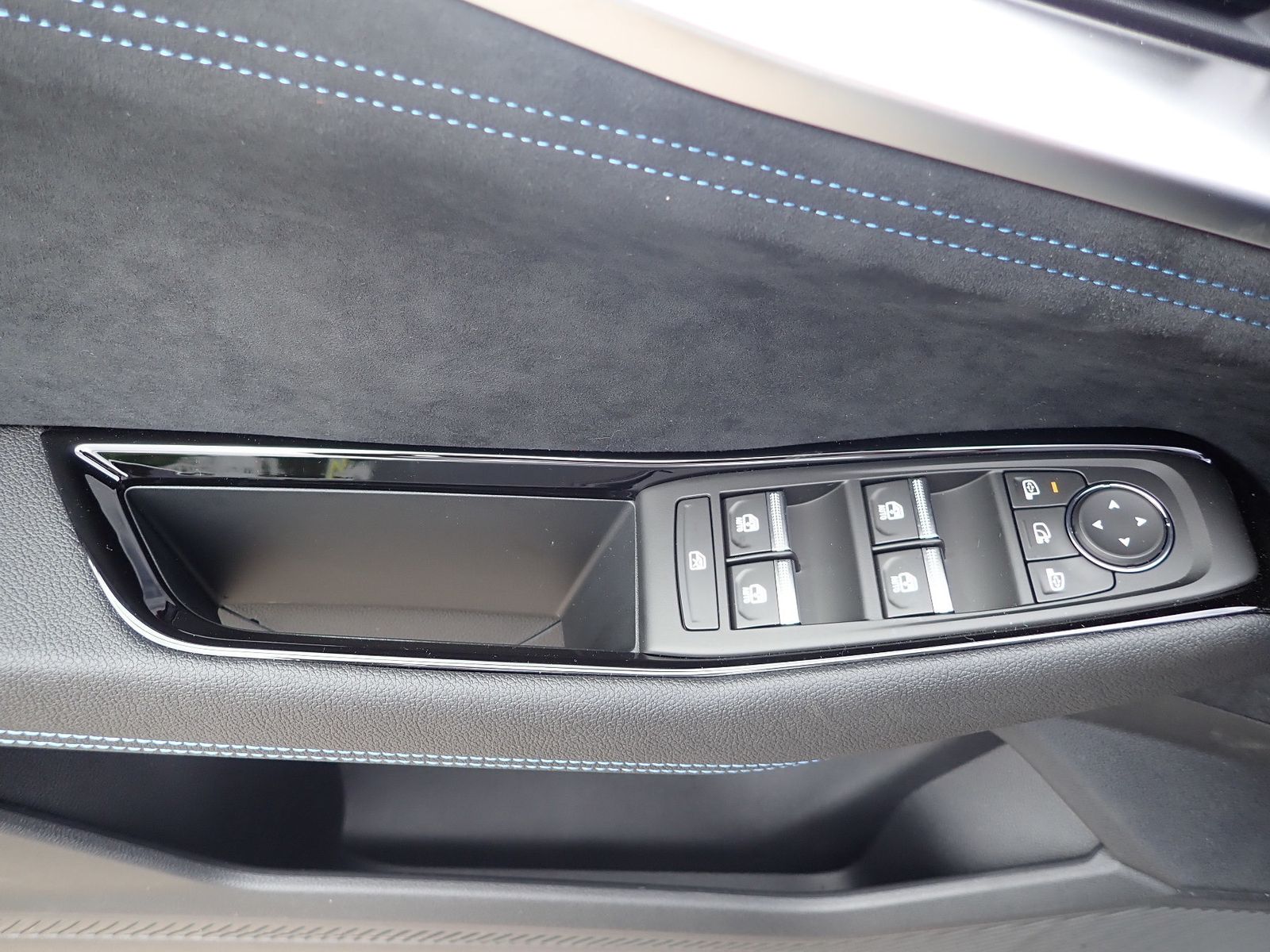Fahrzeugabbildung Renault Austral Esprit Alpine Mild Hybrid 160 Automatik