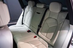 PORSCHE Macan S*CHRONO*PANO*PDLS+*ACC*360*BICOLOR*MEMORY