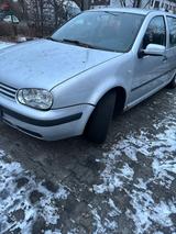 Volkswagen Golf 4 1.9 TDI KEIN TÜV Angebot bis 15 Jan... - Volkswagen Golf aus 2000: TDI