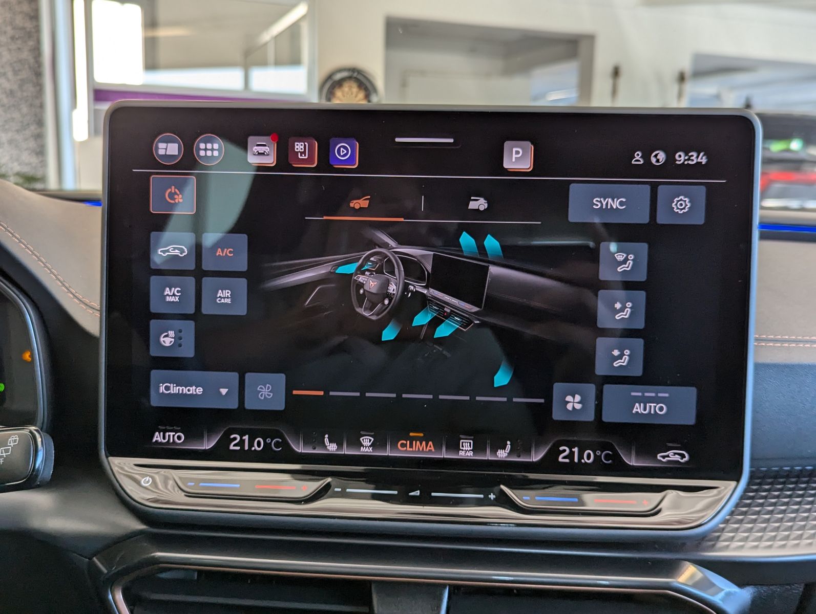 CUPRA Leon 1.5 eTSI Intelligent-Dynamic-Edge-Pake Cam - Image 33