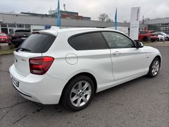 Fahrzeugabbildung BMW 116d Sport Line, Advantage, Automatik