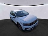 Volkswagen Tiguan 2.0 TDI BMT Life BLACK+APP+DAB+AHK+ACC - VW Tiguan Gebrauchtwagen in Duisburg