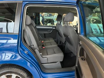 Volkswagen Touran  *7Sitzer*Navi*DSG*Sitzh*BiXenon*