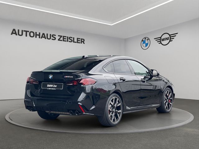 Foto Nummer 2: BMW M235i