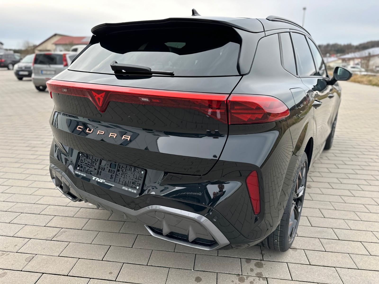 Cupra Terramar VZ 2.0 TSI DSG+STANDHEIZUNG+AHK+PANO