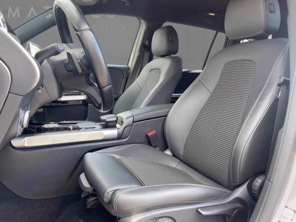 Fahrzeugabbildung Mercedes-Benz EQB 250 Progressive /Night/Totw/Navi/MBUX/PDC/LM