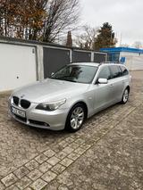 BMW 525d A touring - Pano | Xenon | Automatik | Navi - BMW 525 aus 2006: Kombi, 525d