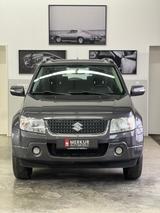 Suzuki Grand Vitara 4x4 2.4 Comfort Aut.+Klimaaut.+SHZ - Suzuki Grand Vitara Comfort mit Benzin-Antrieb