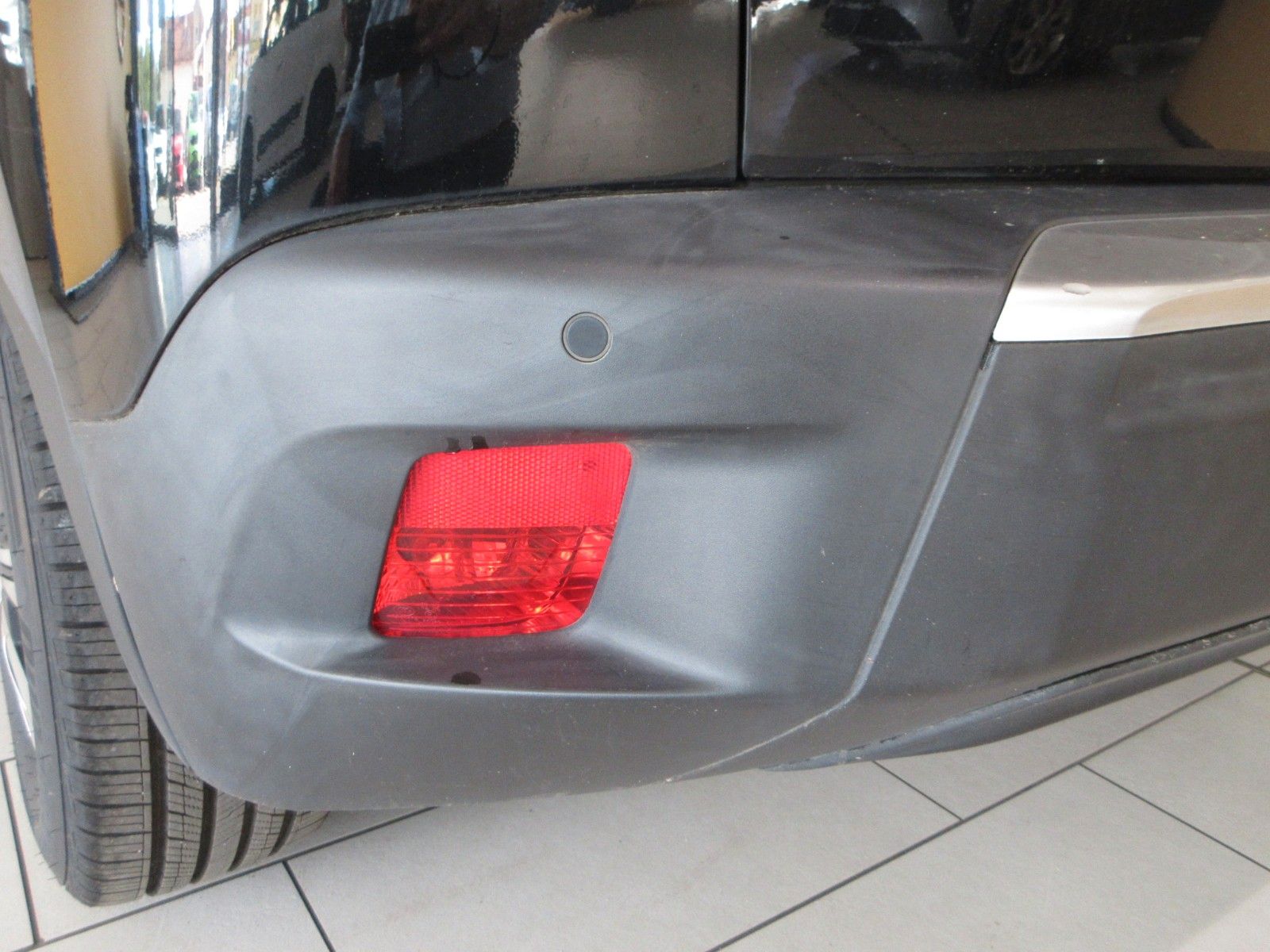 Fahrzeugabbildung Peugeot 2008 Active LED/NAVI/PDC/CAM/SHZ