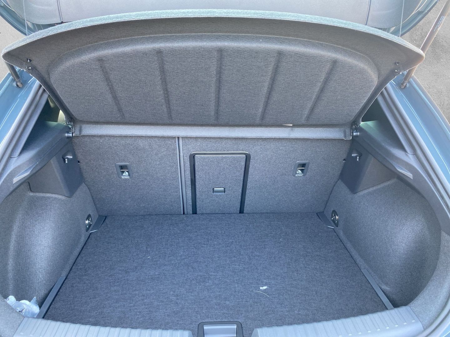 Fahrzeugabbildung CUPRA Leon 1.5 eTSI 110 kW*NAVI*PDC*SHZ*Full-Link*Cam*