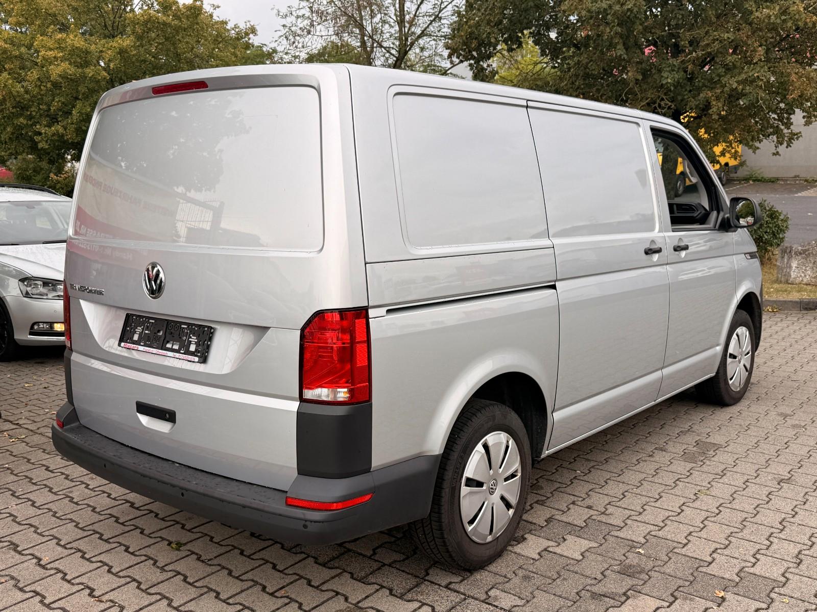 Volkswagen T6.1 2.0 TDI Transporter Kasten FWD*GR.NAVI*PDC*
