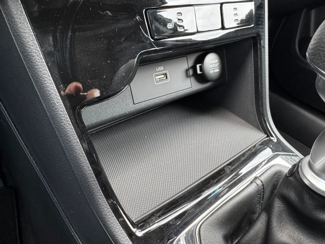 Fahrzeugabbildung KGM Korando 1.5 Nomad 6MT*Navi*17`Alu*PDC*SH