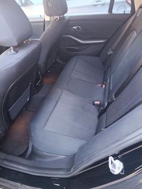 BMW 330 - 10