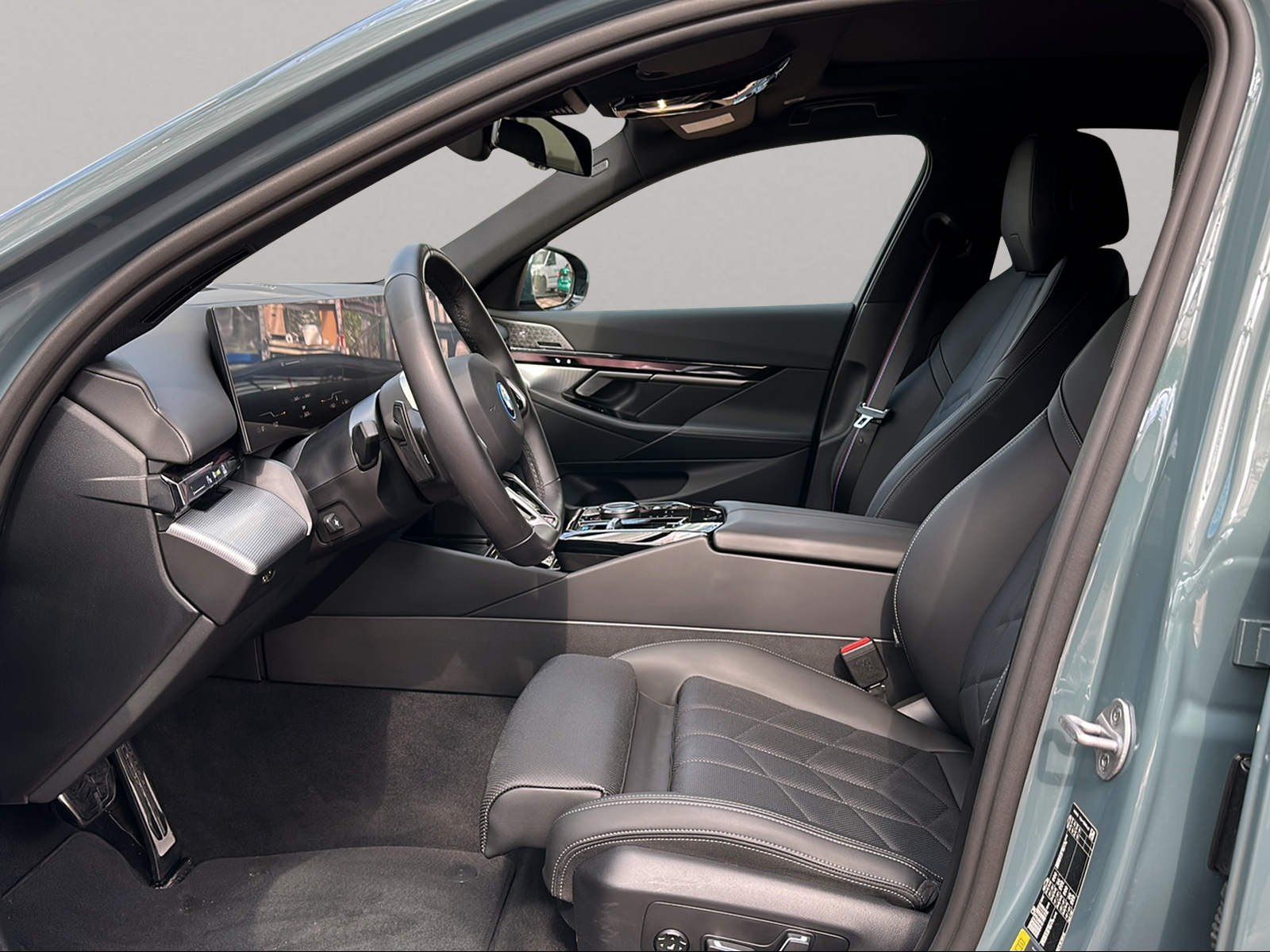 BMW i5 - Bild 15