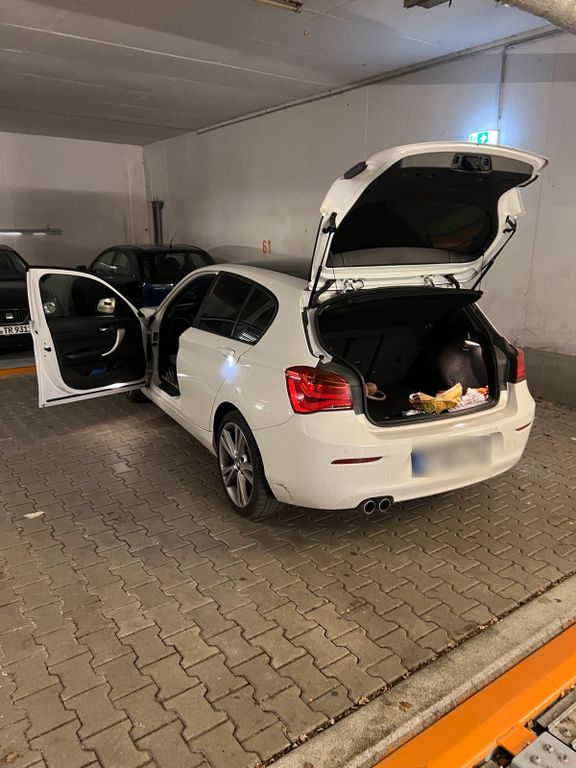 Image of BMW 120