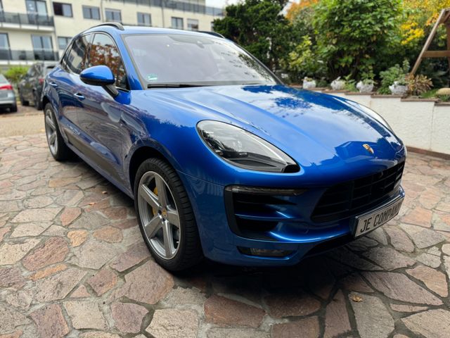 Porsche Macan GTS Sondermo..Keramikbremsen,Standheizung.