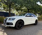 Audi Q5 3.0 TDI Quattro - S Line / Alu 20" / 2. Hand