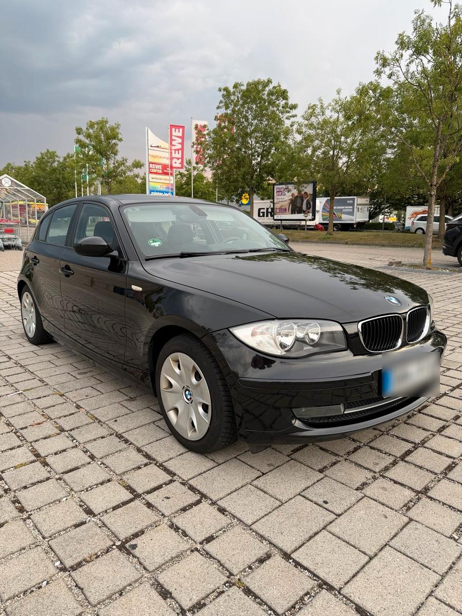 BMW 118 2008 — engine 143 HP (105kW)