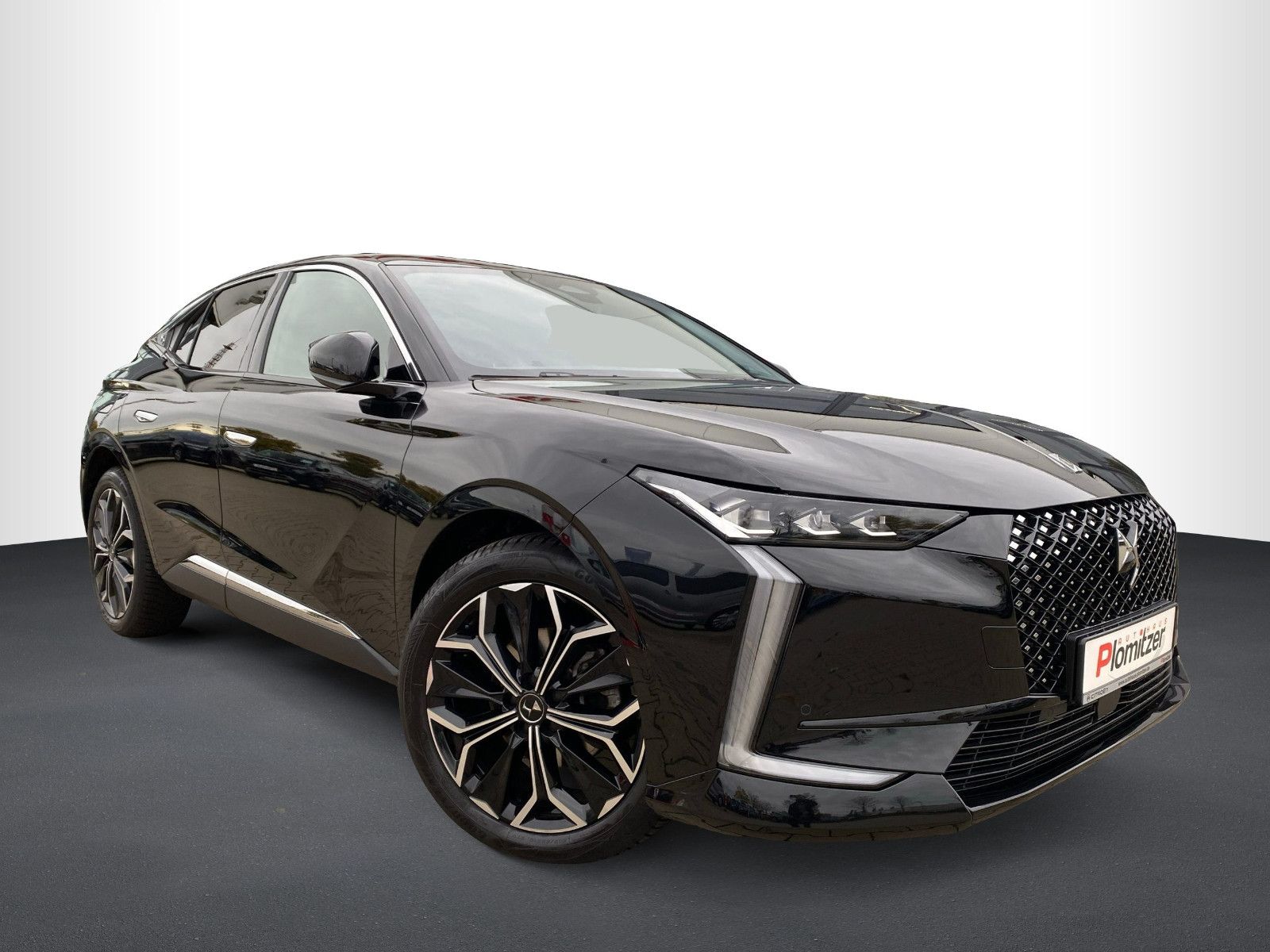 Fahrzeugabbildung DS Automobiles DS4