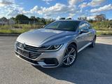 Volkswagen Arteon R-Line - VW Arteon Gebrauchtwagen in Berlin