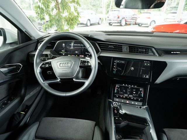e-tron Sportback 50 quattro S line HUD Luft Pano