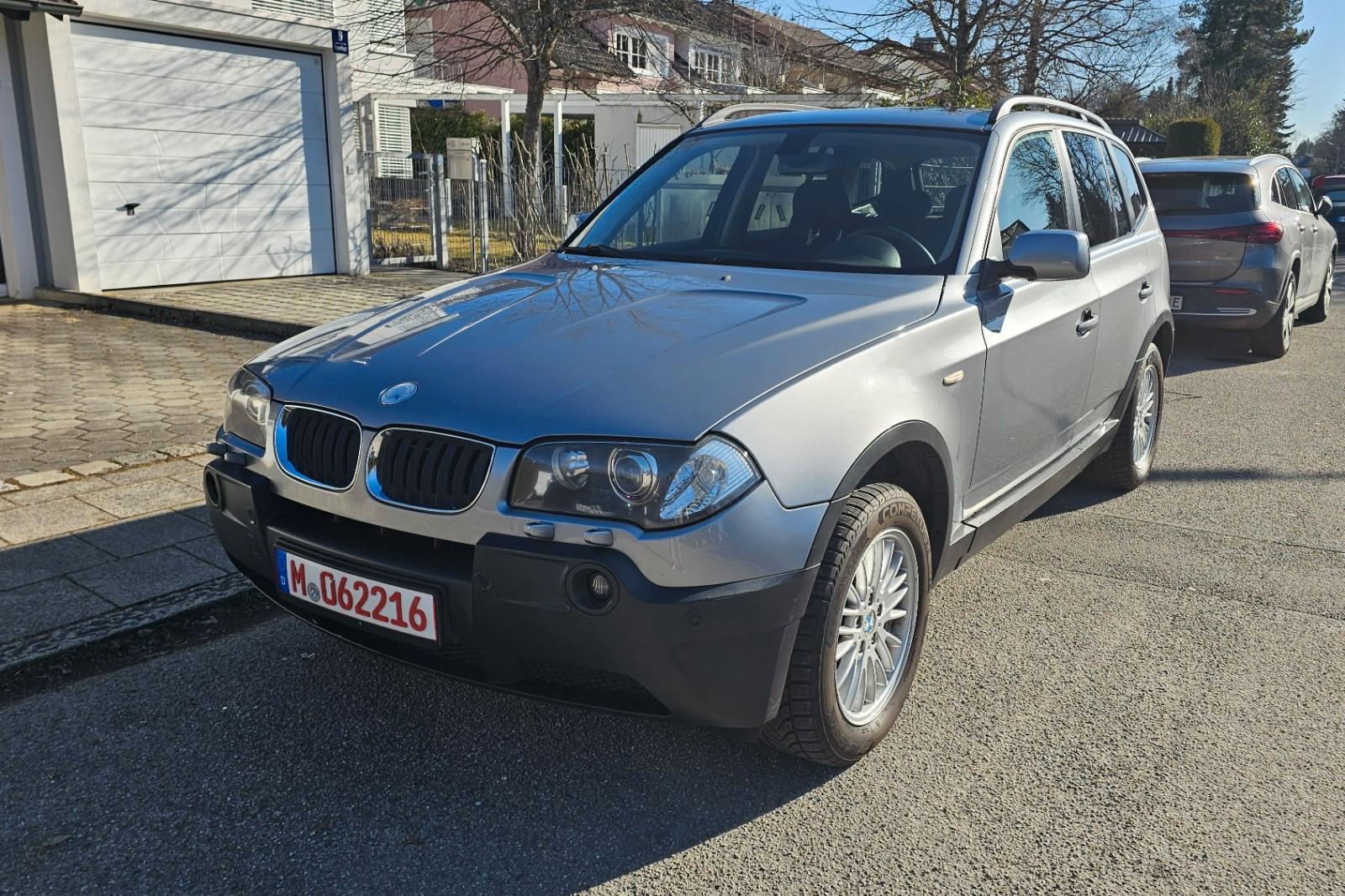 BMW X3 2.0d-1 Hd-PANORAMADACH-SITZHEIZUNG-SEHR GEPFL