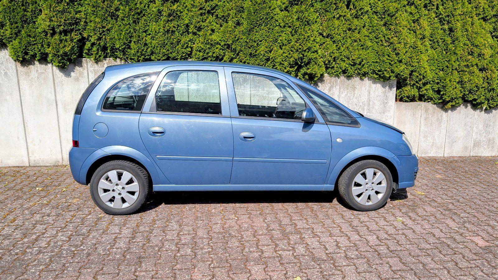 Opel Meriva 2008 — interior