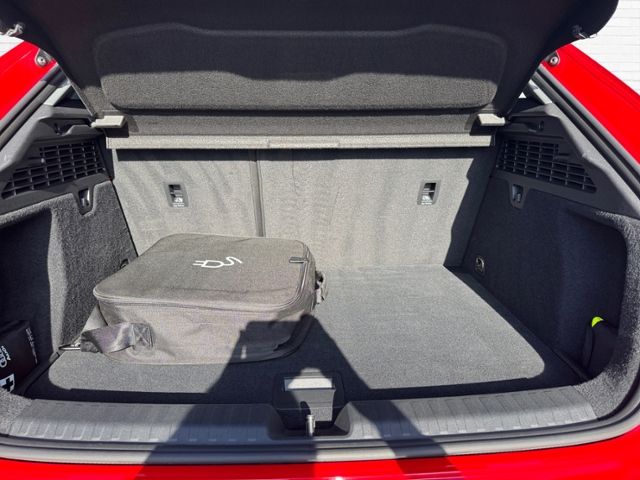 Fahrzeugabbildung Audi A3 Sportback 40 TFSIe 204 PS S tronic MMI SHZG P