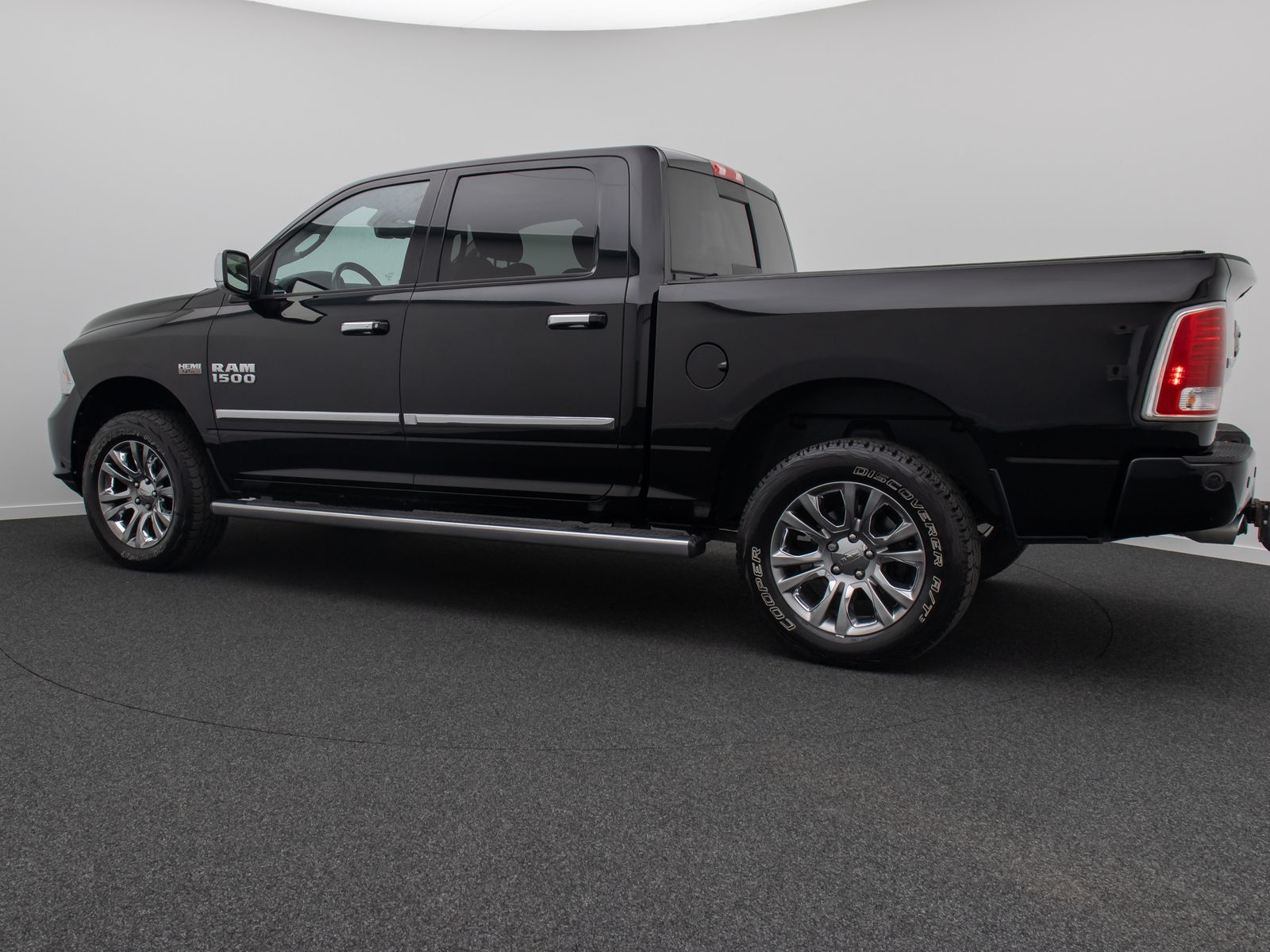 Fahrzeugabbildung Dodge RAM 1500 LIMITED Kamera Navi Belüftung Leder 20"