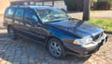 Volvo V70 XC Cross Country - Volvo V70: Country