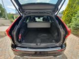 Volvo XC60 B4 AWD Momentum Pro Geartronic Momentum Pro - Volvo in Chemnitz