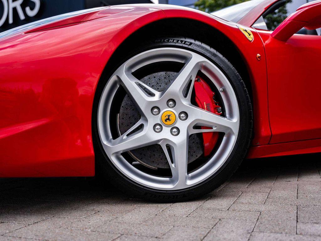 FERRARI 458 SPIDER 4.5I V8 - 571 ch