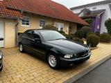 BMW 520i  - BMW 520 aus 2000: 520i