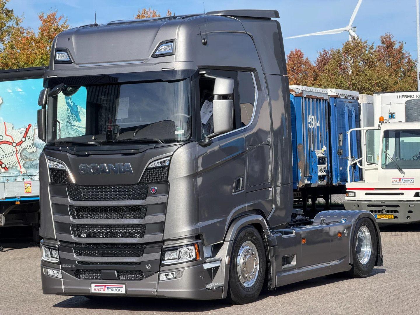 Scania S660 V8 *NEW* Retarder / 2 Tank / Full Air!