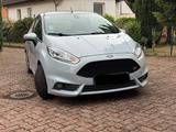 Ford [TOP] Fiesta 1,6 EcoBoost ST200  - Ford Fiesta St200 mit Benzin-Antrieb