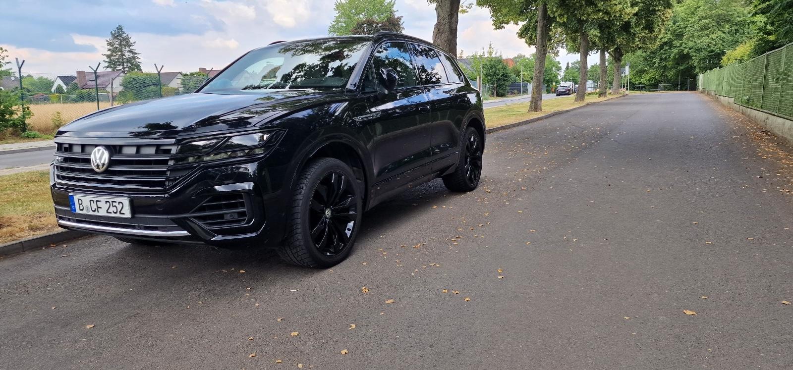 Volkswagen Touareg Elegance 4Motion/RLINE /VOLL/PANO/360