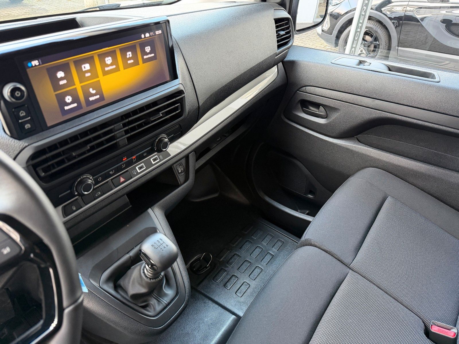Fahrzeugabbildung Opel Vivaro Kasten 1.5 D (L2) Basis M Kamera,LED,PDC
