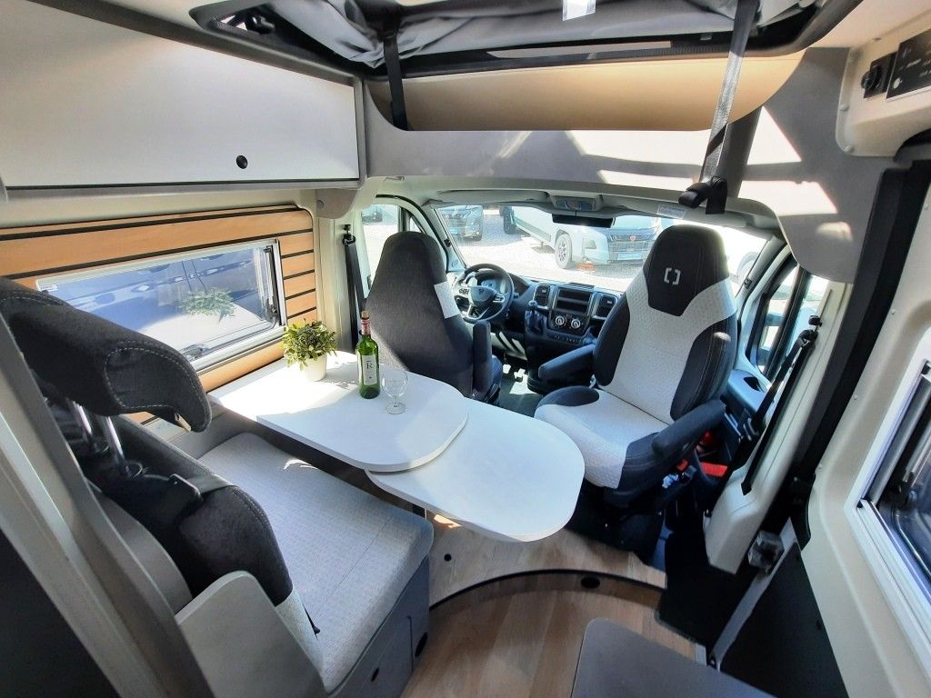 Fahrzeugabbildung Crosscamp ELMNT 6.0 DS Verfüg./Sparen Sie 1.299,- €