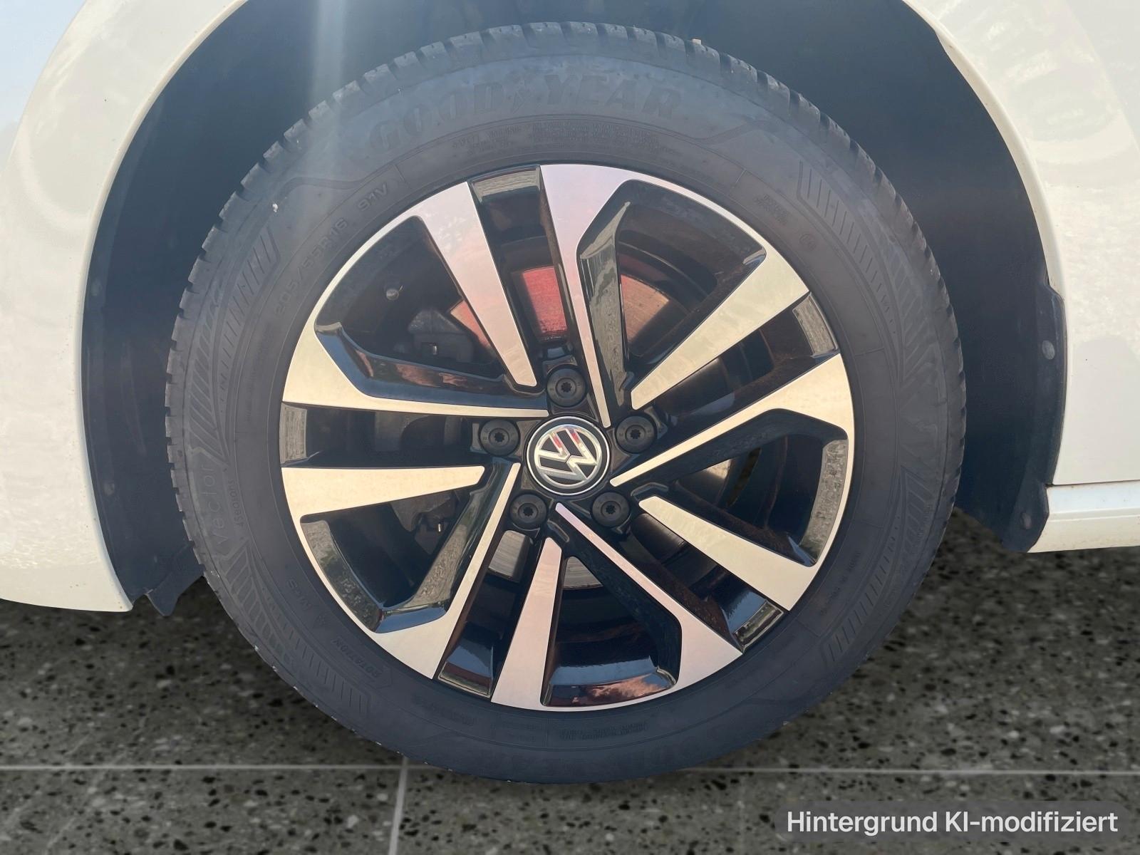 Volkswagen Golf UNITED 131PS (*Navi*PDC*Sitzh.*), миниатюра 12