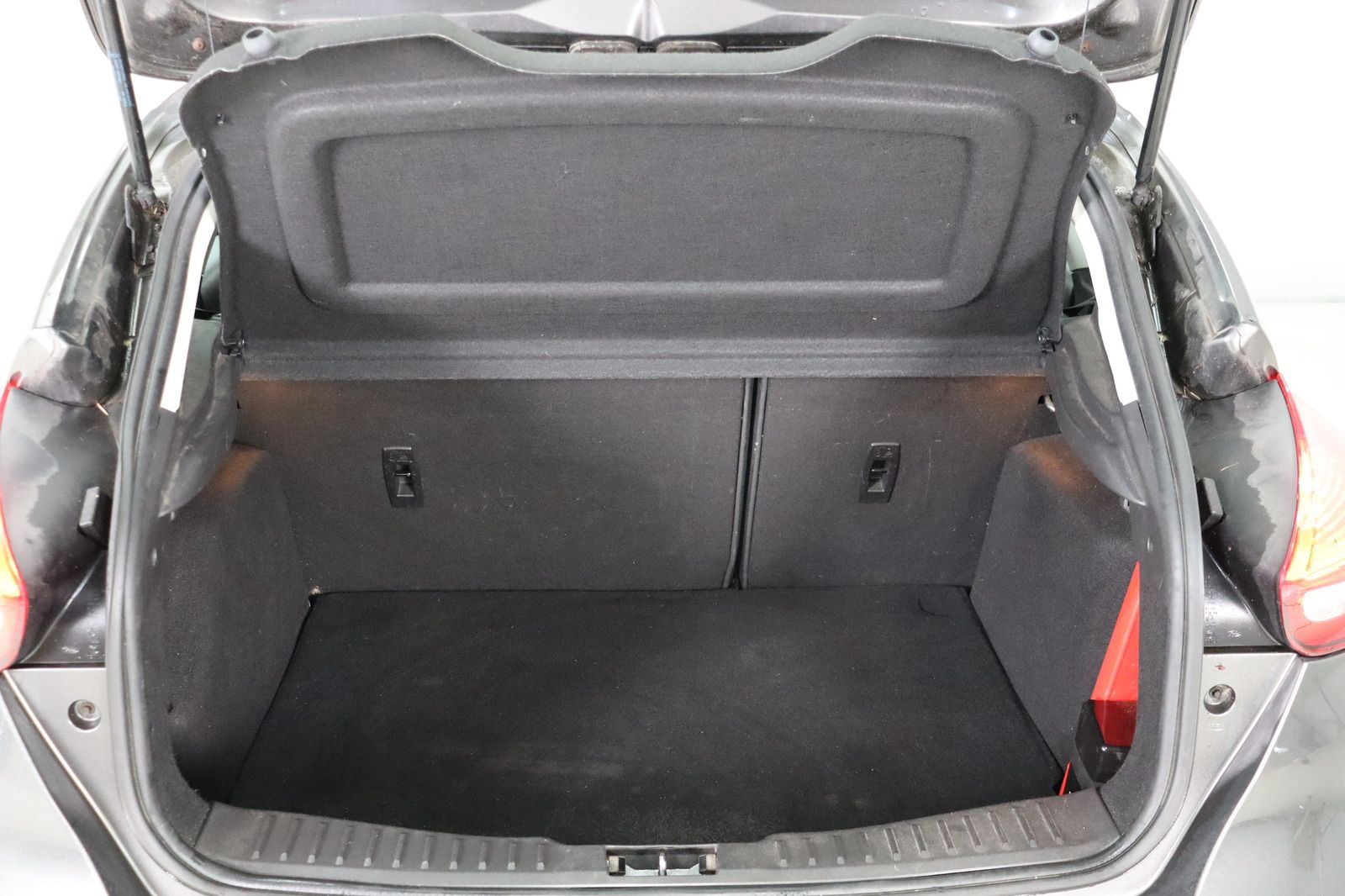 Fahrzeugabbildung Ford Focus 1.0 Ecoboost * SHZ * Tempomat