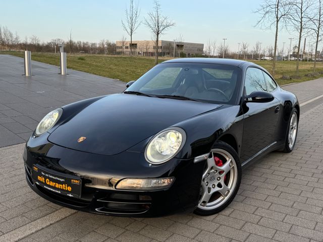 Porsche 911 Carrera 4 S Coupe/82TKM/LEDER/NAVI/XENON/GEP