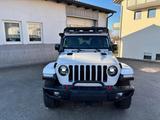 Jeep Wrangler Unlimited Sahara mit Rubicon Teilen 1Hd - Jeep Wrangler: Rubicon Unlimited