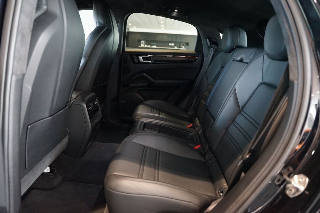 PORSCHE Cayenne Coupe Turbo GT | Sport-Chrono | 22" PORSCHE Cayenne Coupe Turbo GT | Sport-Chrono | 22"