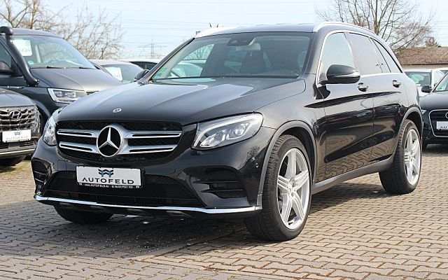 Mercedes-Benz GLC 220 d 4MATIC AMG LINE/SHEFT/LED/RCAM/NAVI/F1