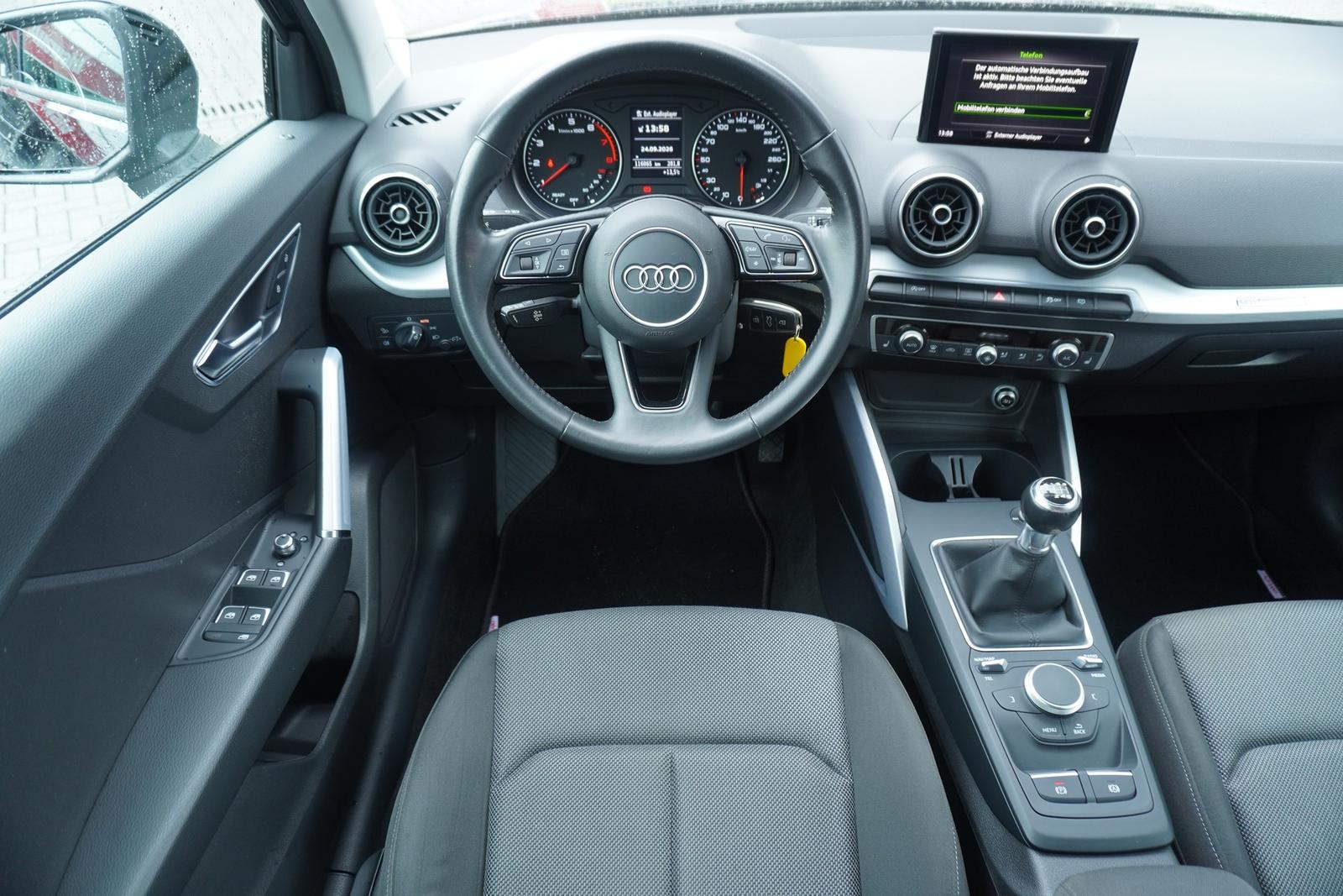 Audi Q2 1.0 TFSI sport ultra Navi LED Tempomat PDC