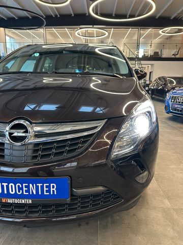 Opel Zafira C Tourer *FlexRide*Navi*Pano*AHK*