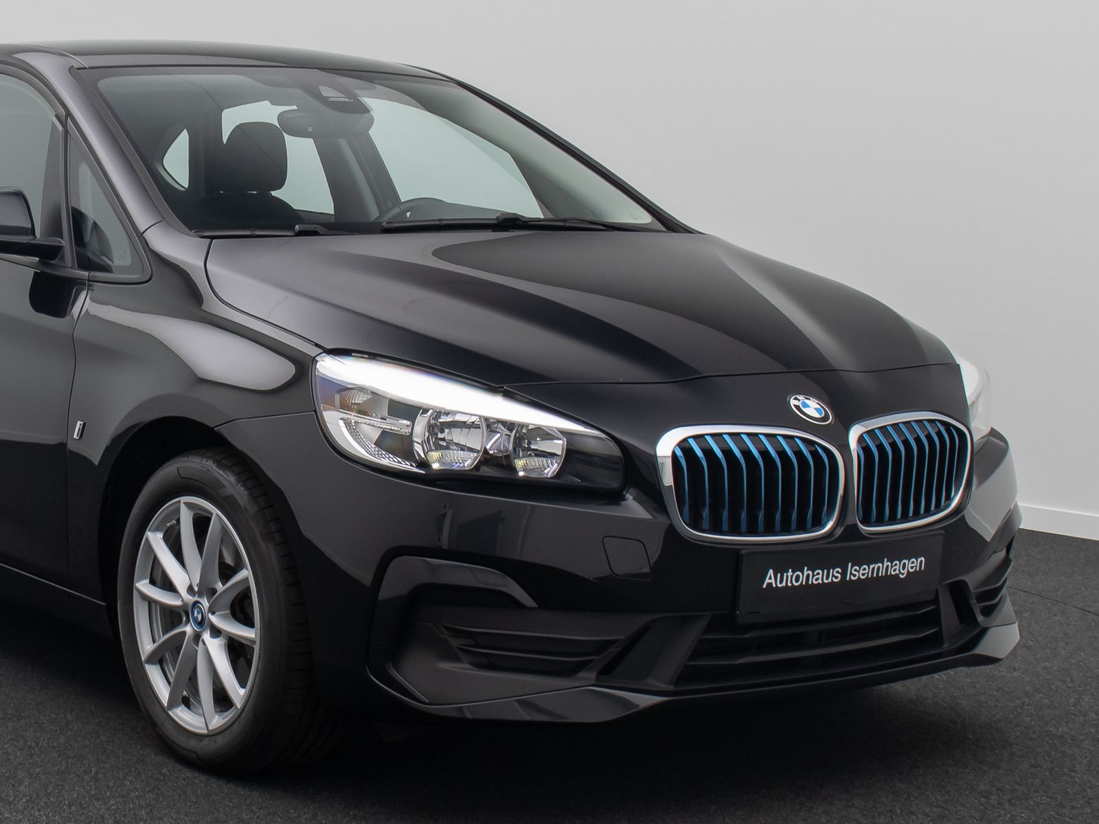 Fahrzeugabbildung BMW 225xe iPerf  Active Tourer Navi Geschwindig Touc