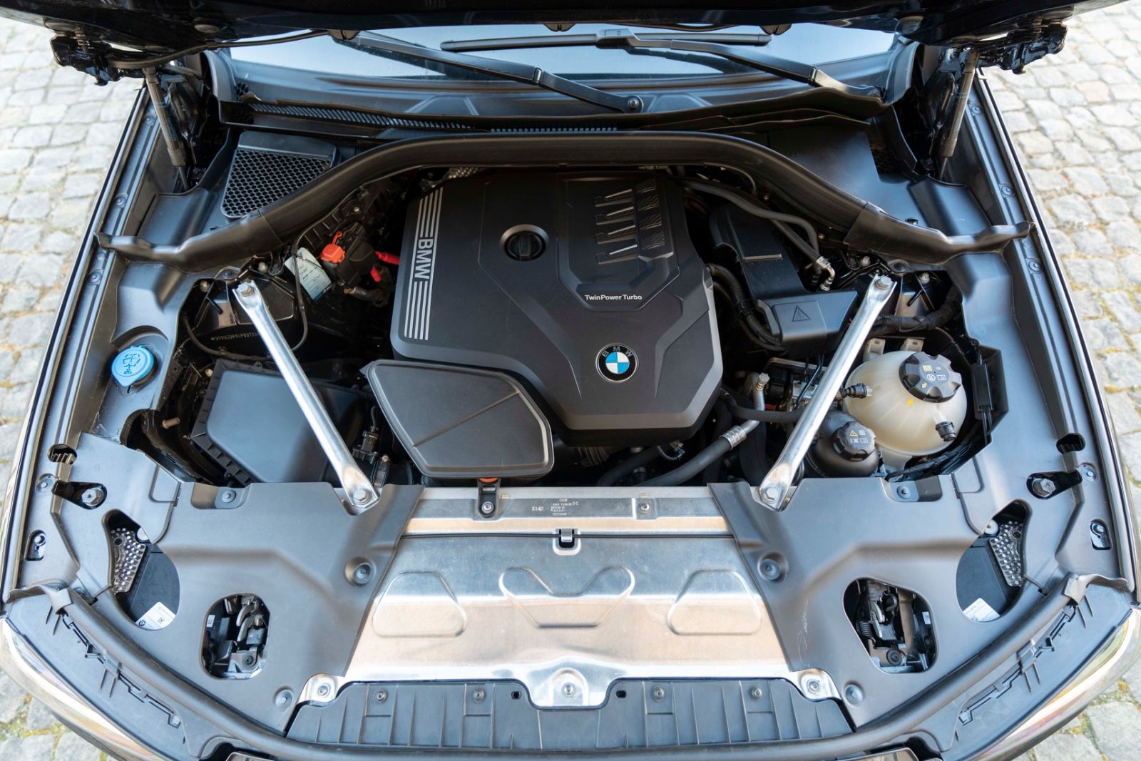 Fahrzeugabbildung BMW X3 xDrive30i LED PANO KAM HIFI Driving Assist